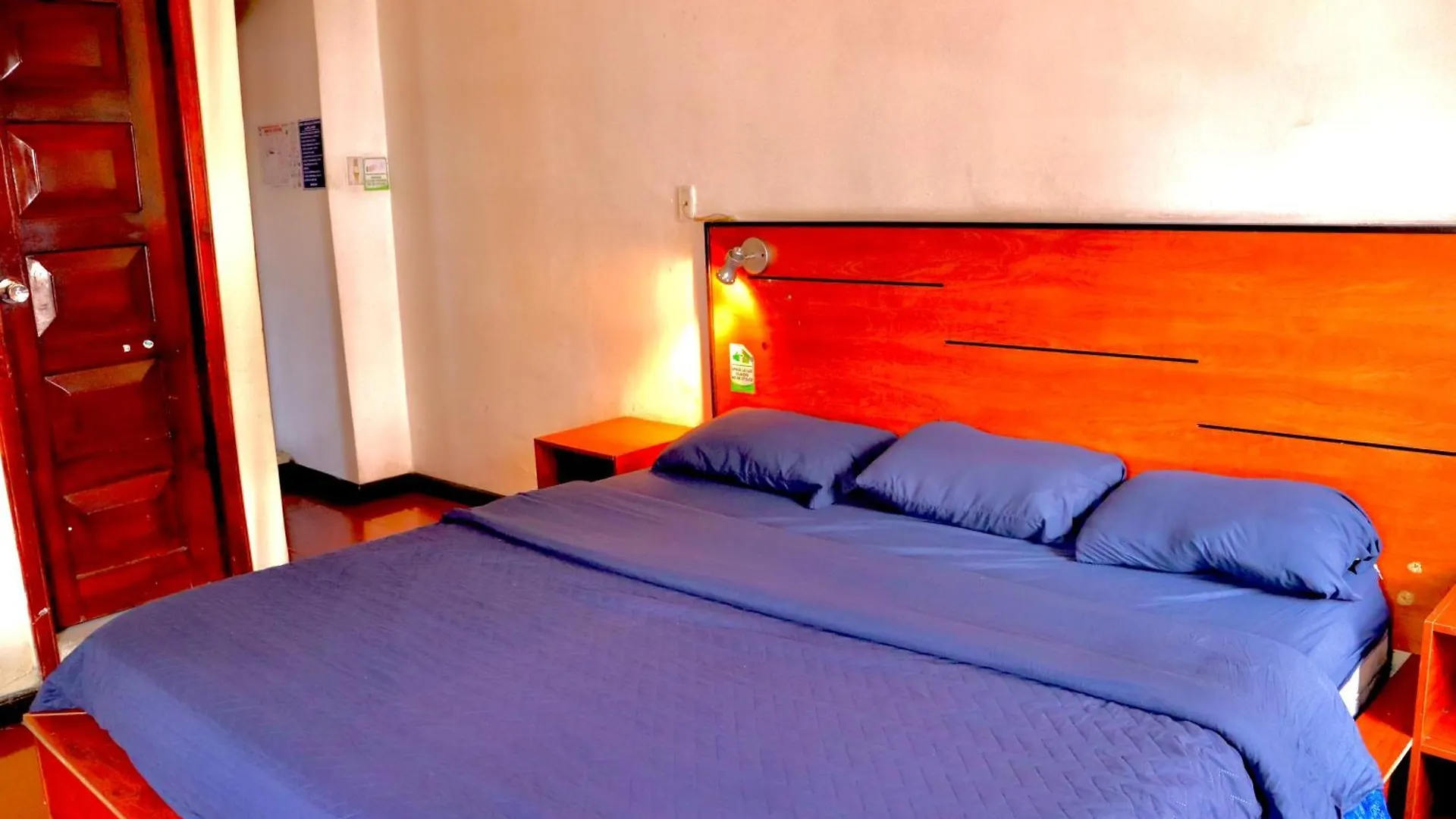 Hostel Hostal History Quito Ecuador