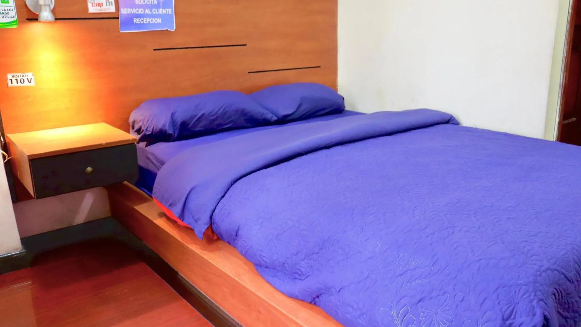Hostel Hostal History Quito Ecuador